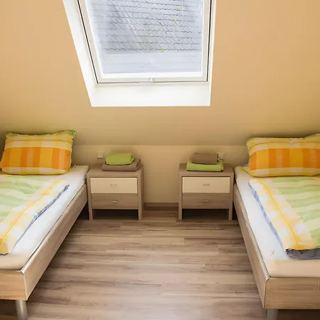 Danner Apartament *